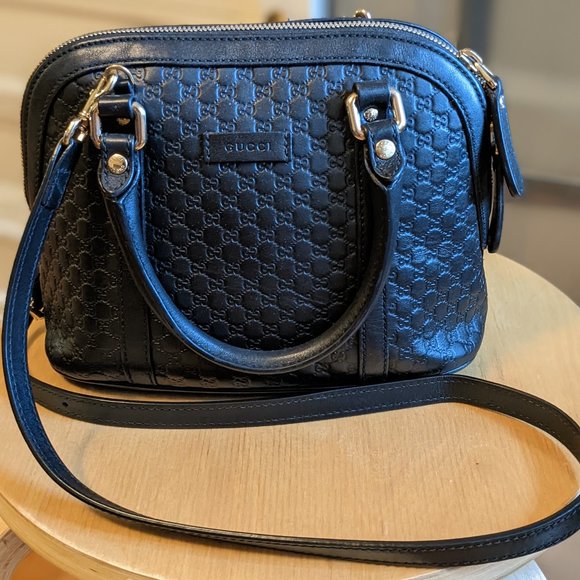 Gucci bag - Picture 1 of 3